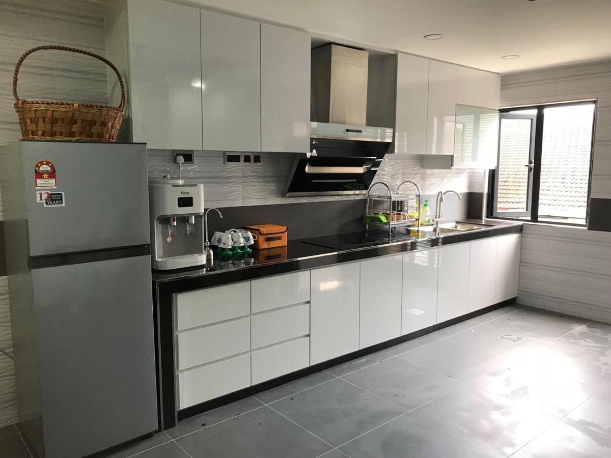 Homestay Stardow~星窗名宿~ Johor Bahru Eksteriør billede